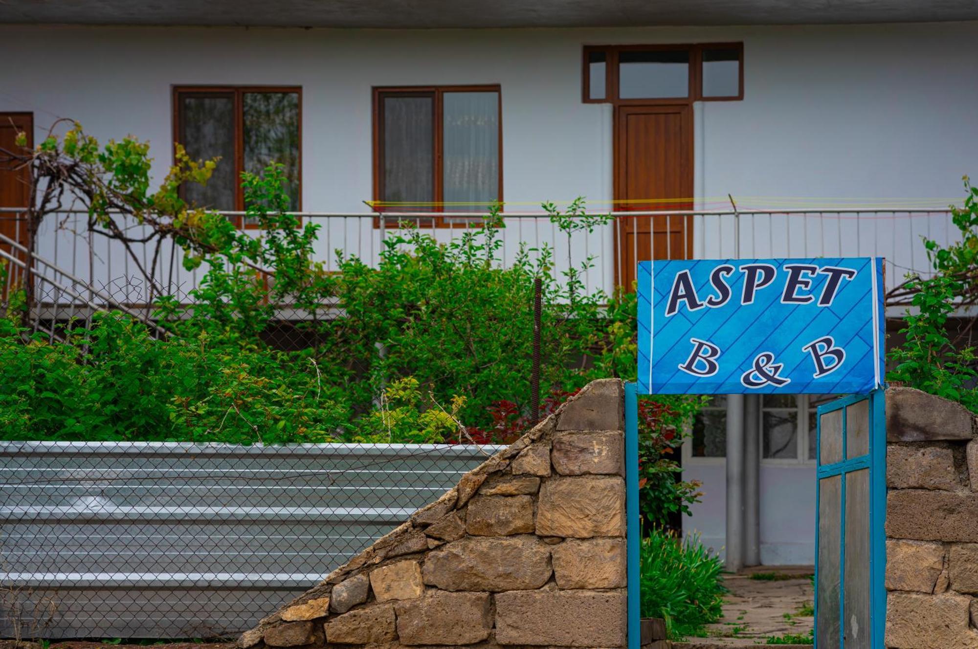 Aspet Hotell Tat'ev Exteriör bild