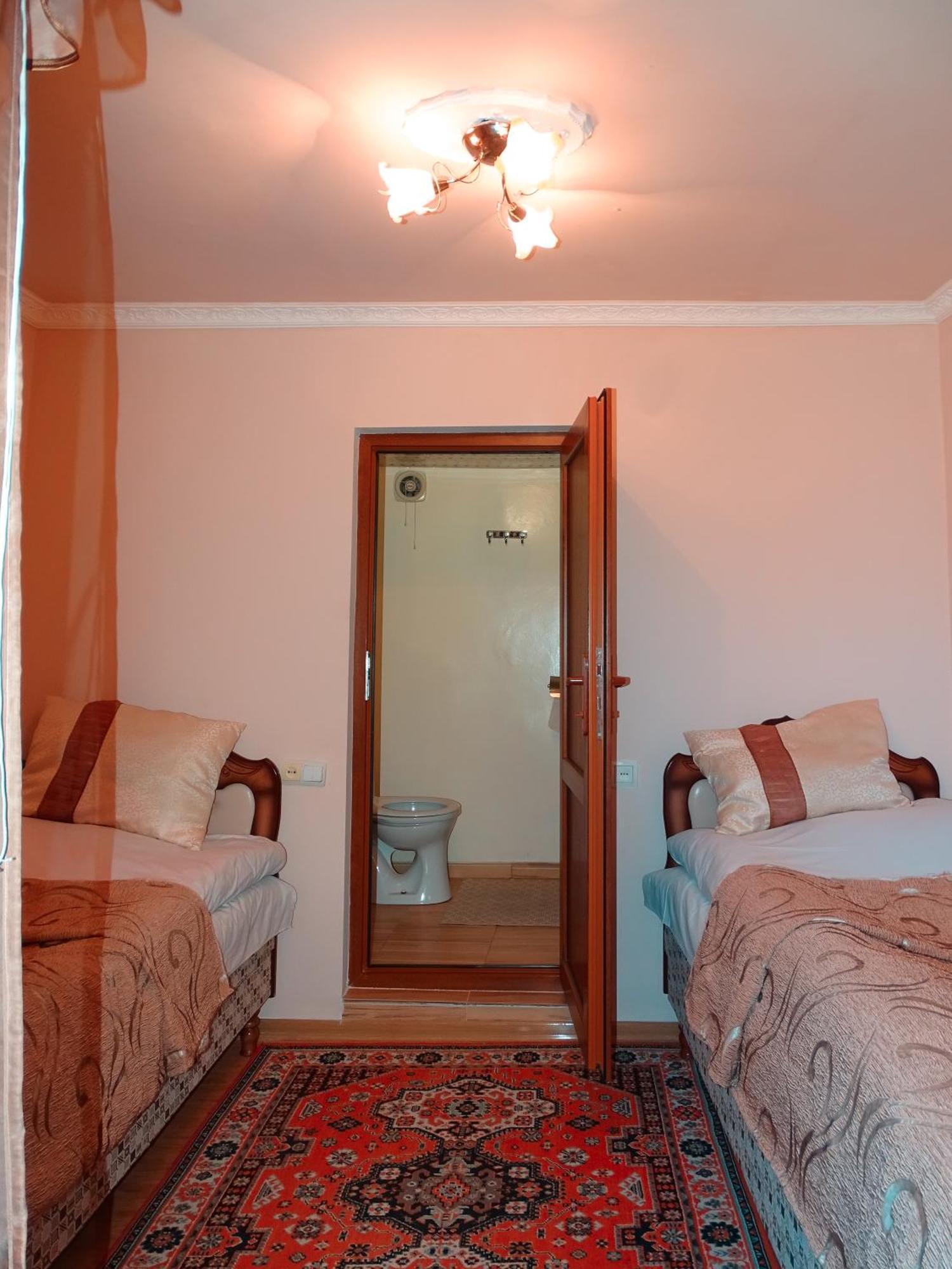 Aspet Hotell Tat'ev Exteriör bild