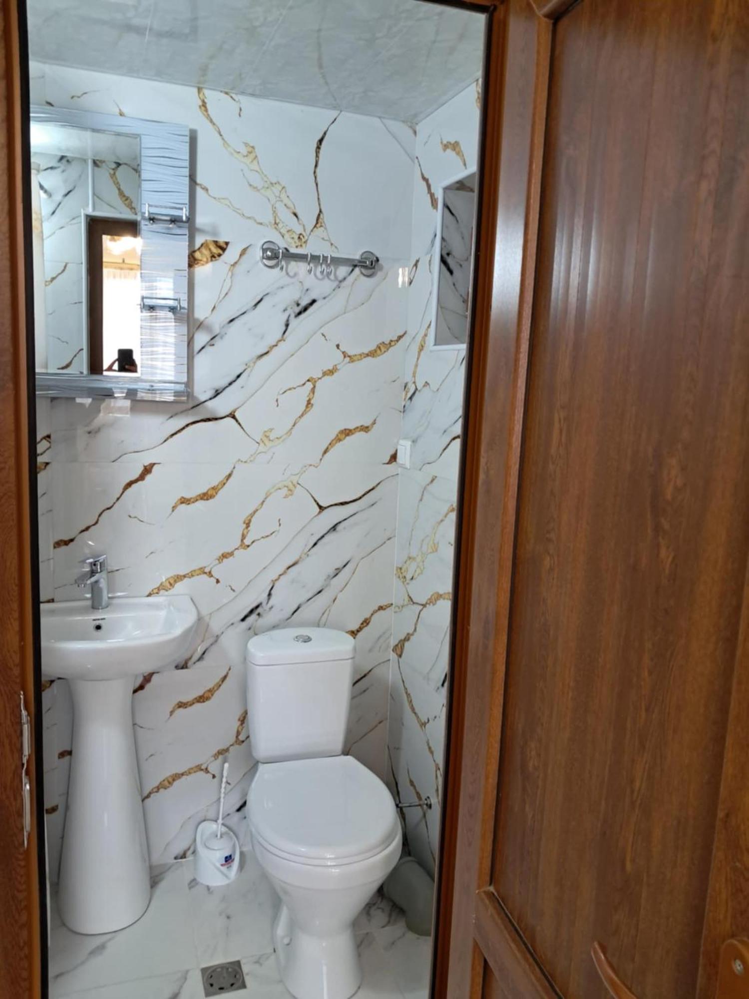 Aspet Hotell Tat'ev Exteriör bild