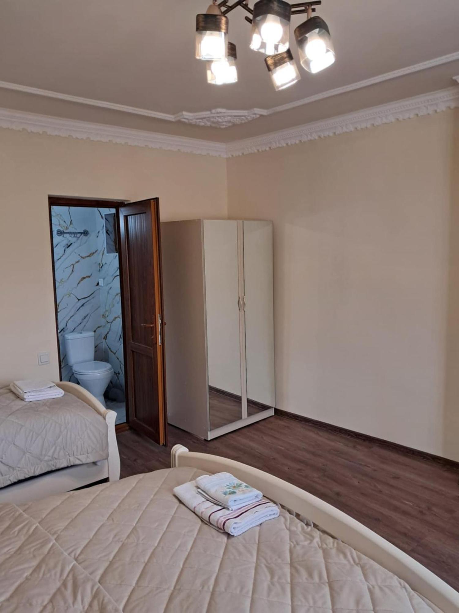 Aspet Hotell Tat'ev Exteriör bild